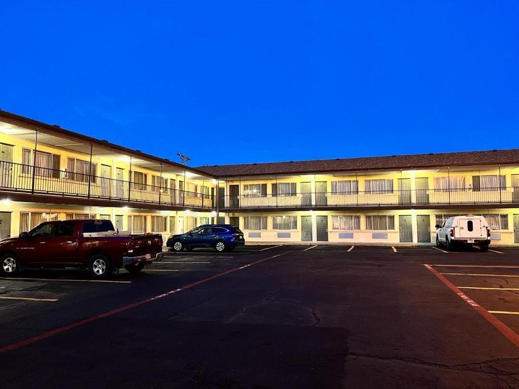 Budget Inn & Suites アマリロ エクステリア 写真